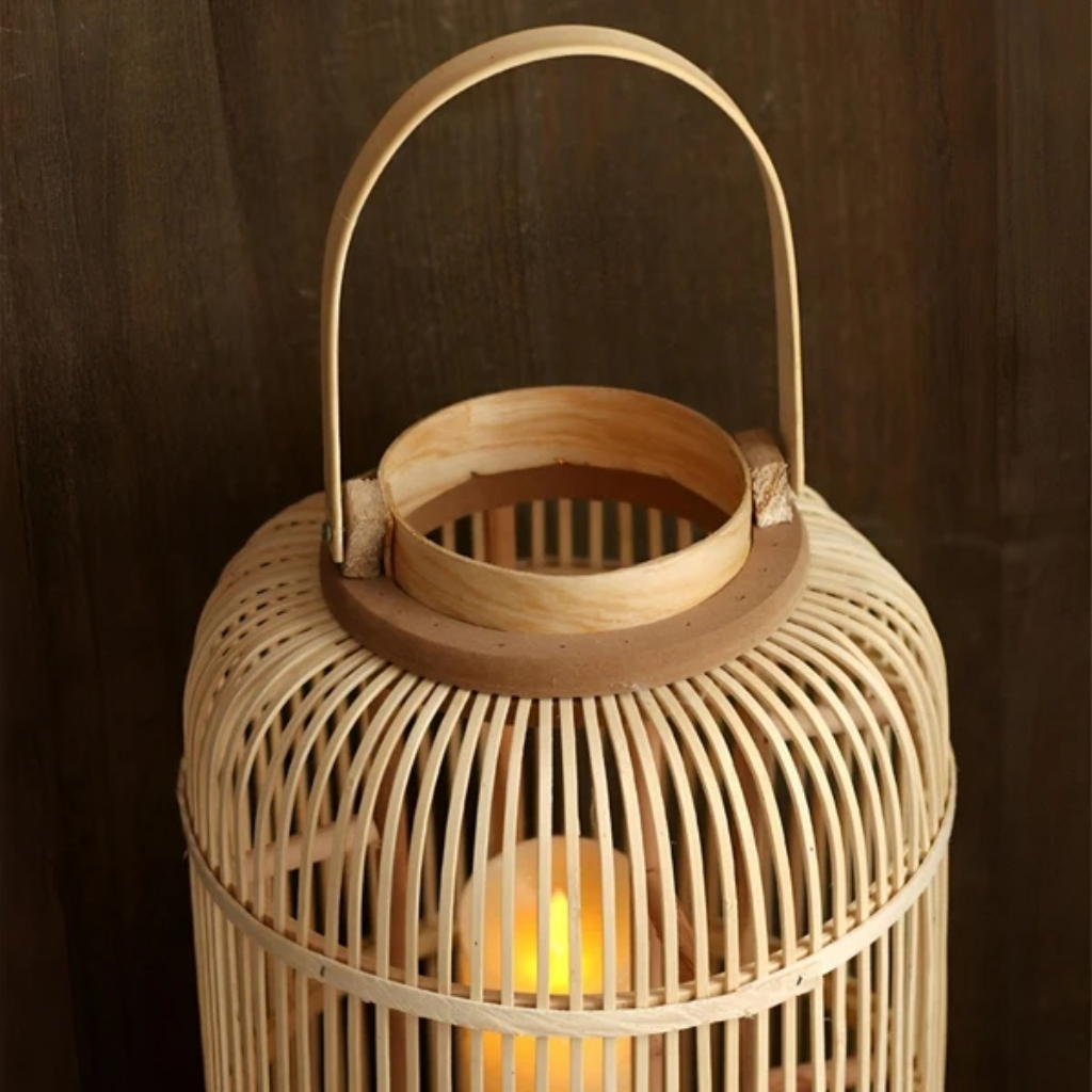 Reed Bamboo Candle Lantern – close-up top view of the handle and lid