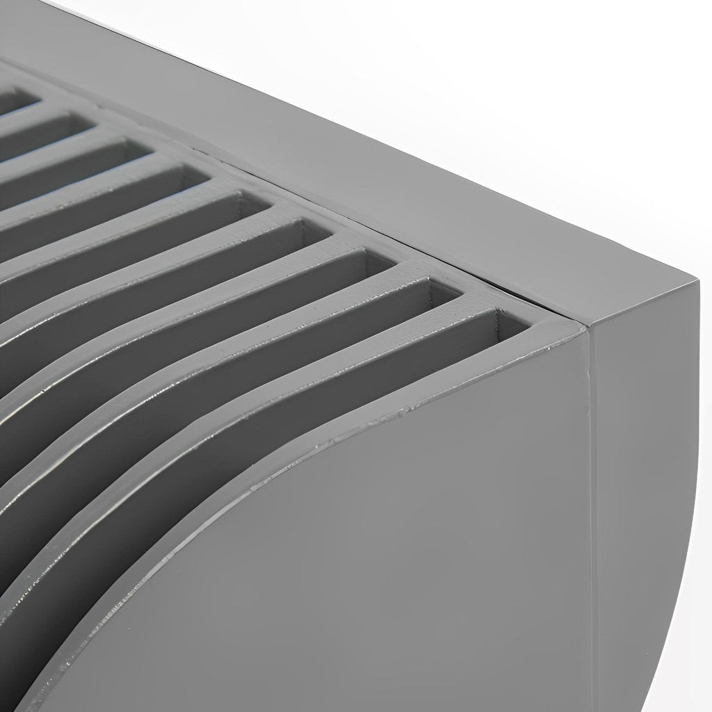 IP65 Outdoor LED Waterfall Wall Light – close-up of the fin heatsink and housing