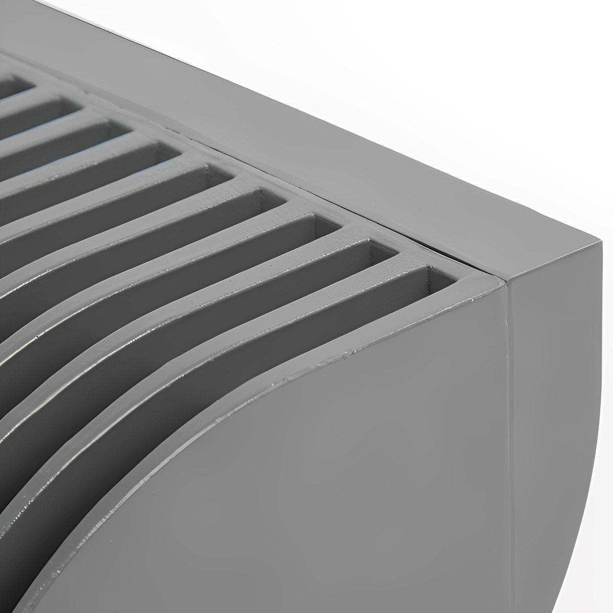 IP65 Outdoor LED Waterfall Wall Light – close-up of the fin heatsink and housing